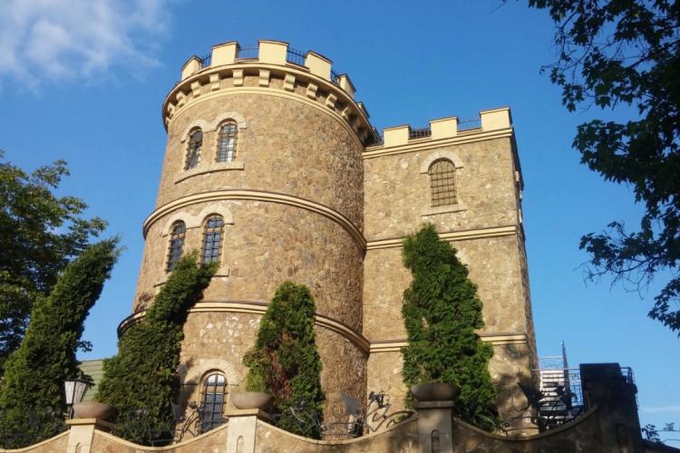 Chateau Cojusna - Rezervare Excursie